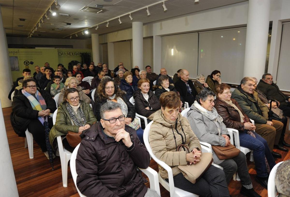 Homenaje al Padre Xiao en el Mome