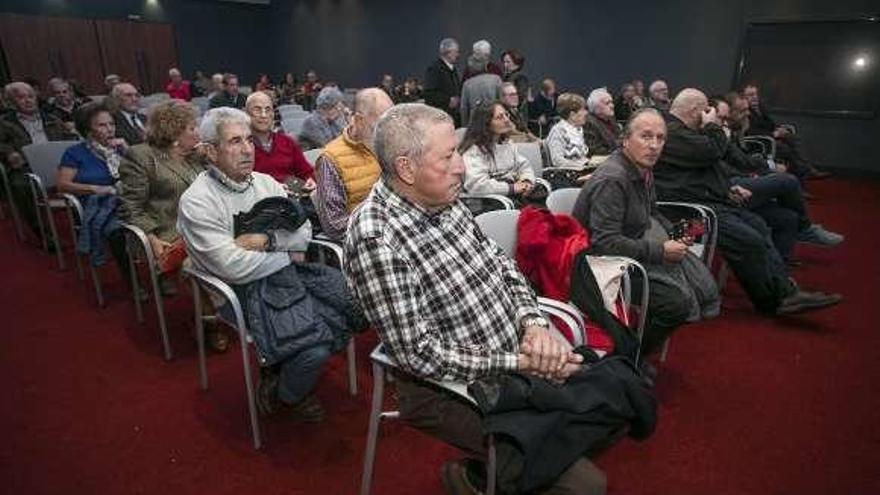 Público, ayer, en el Club.