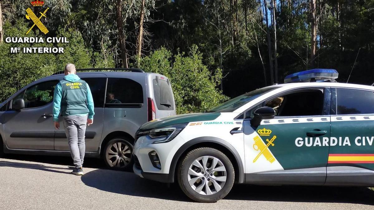 Sanidad de Madrid abrirá un expediente al médico acusado de maltratar a sus hijos por supuesto robo de material.