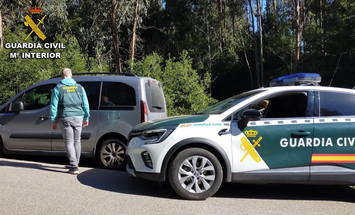 Sanidad de Madrid abrirá un expediente al médico acusado de maltratar a sus hijos por supuesto robo de material.