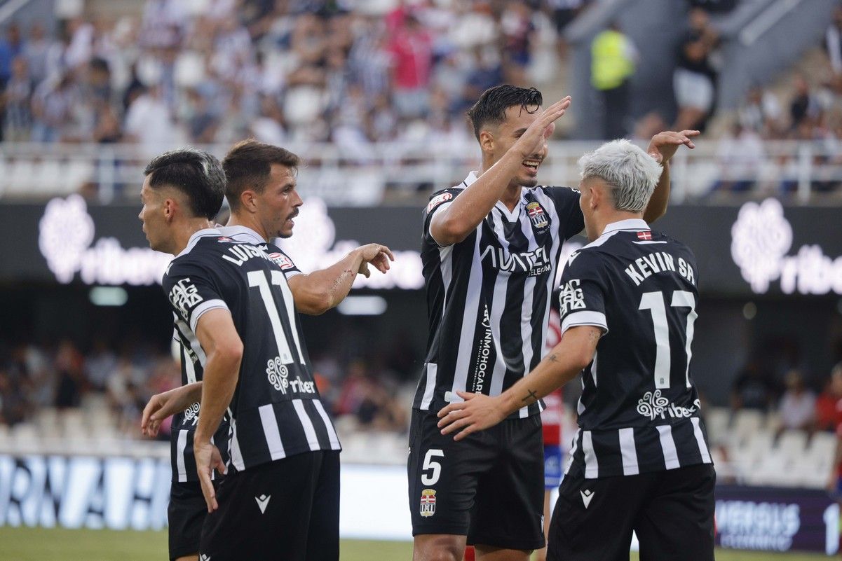 La victoria del FC Cartagena sobre el Tarazona, en imágenes