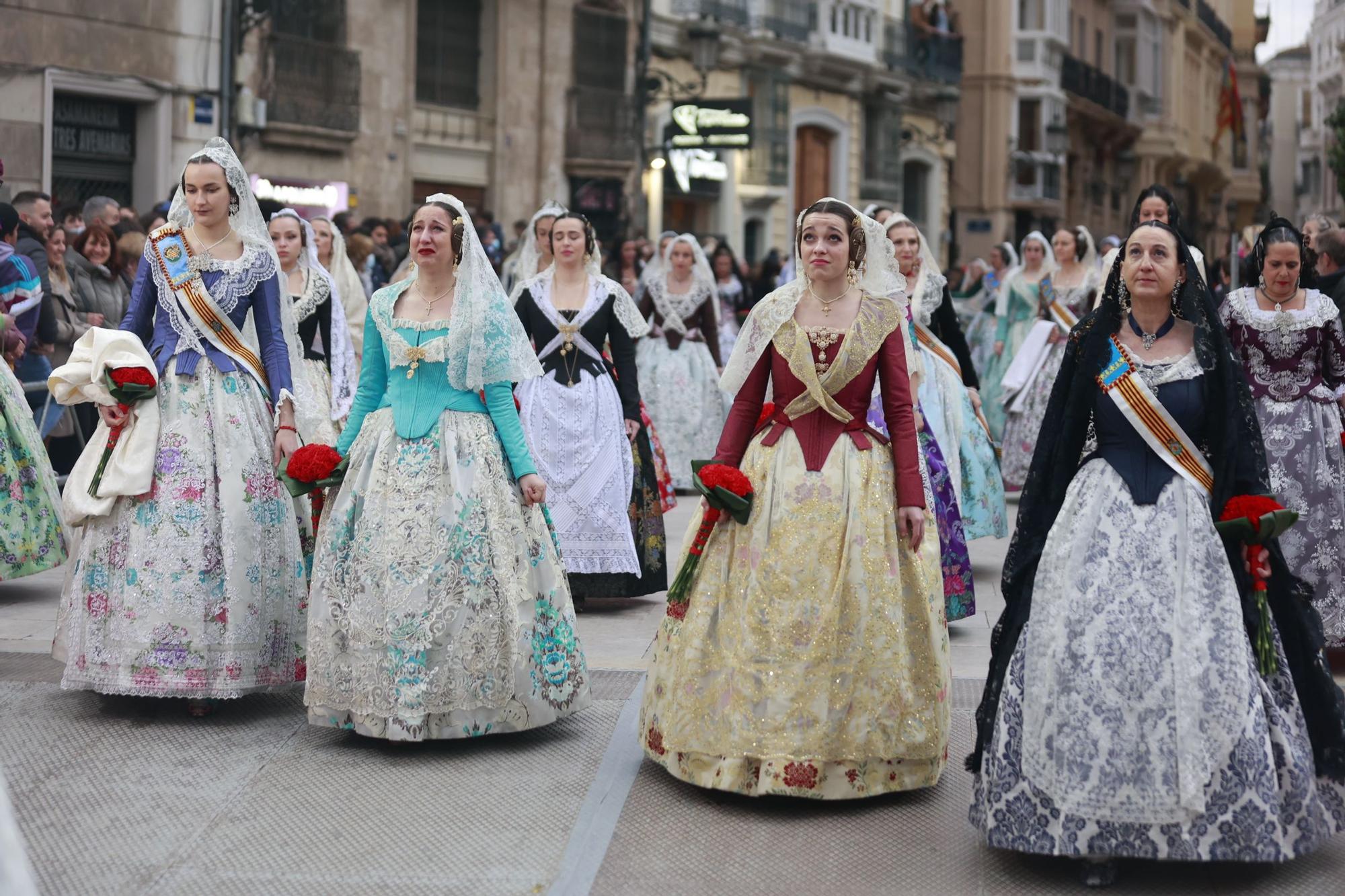 Búscate en el segundo día de ofrenda por la calle Quart (entre las 18:00 a las 19:00 horas)