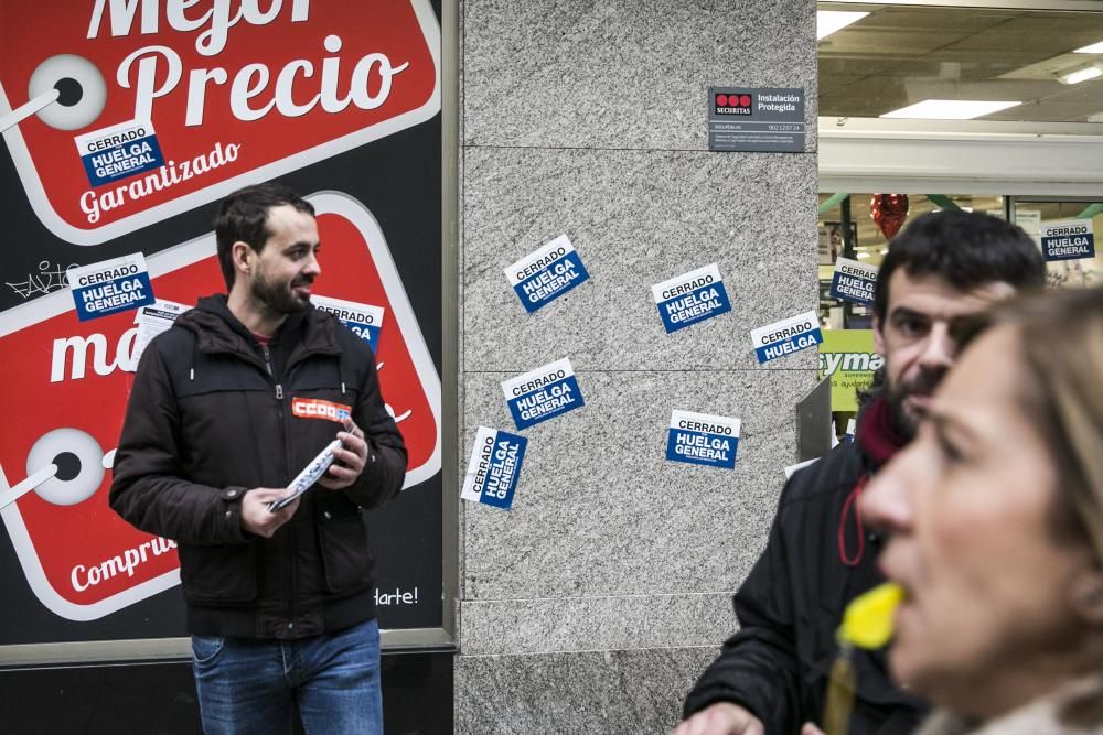 Huelga de los supermercados en Asturias.