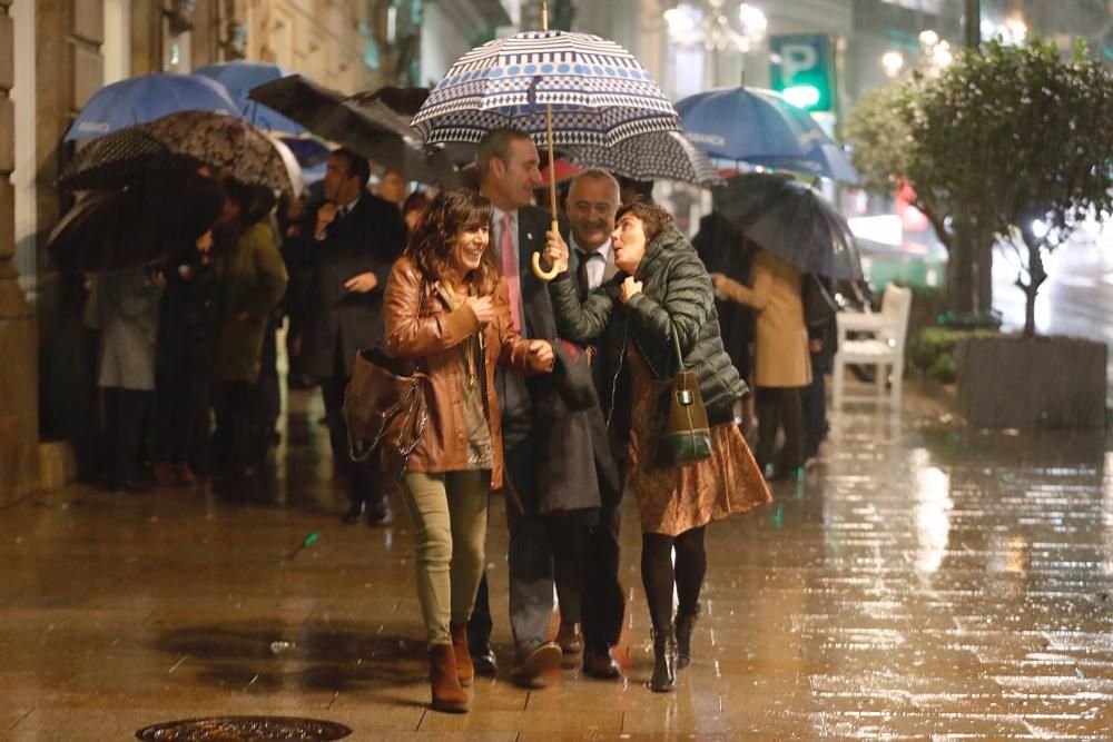 La lluvia, en el centro de Vigo // J. Lores