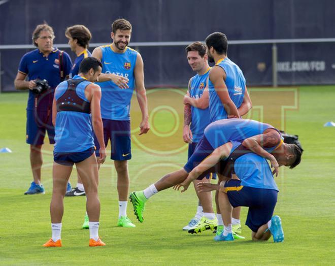 El primer entrenamiento del Barça 2015-2016 al completo, en imágenes