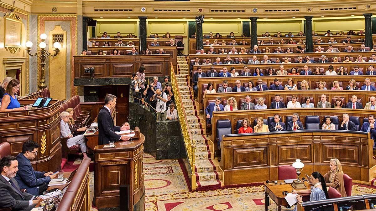 Pedro Sánchez, durante su intervención en el Congreso en el pleno sobre la corrupción. Pedro Sánchez, durante su intervención en el Congreso en el pleno sobre la corrupción.