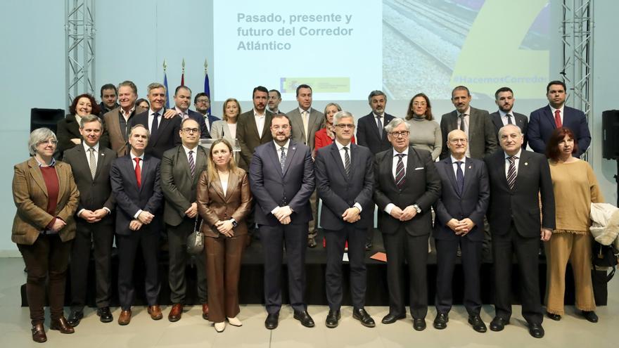 Presentación del Corredor Atlántico em Gijón.