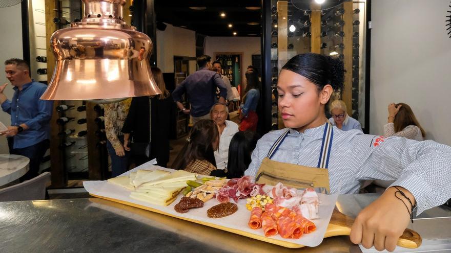 El restaurante de Gran Canaria que es un paraíso para los amantes de los quesos, embutidos y vinos