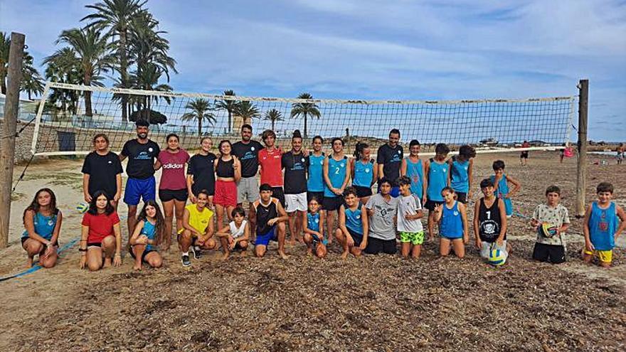 Clausura de lujo en la escuela de vóley playa 