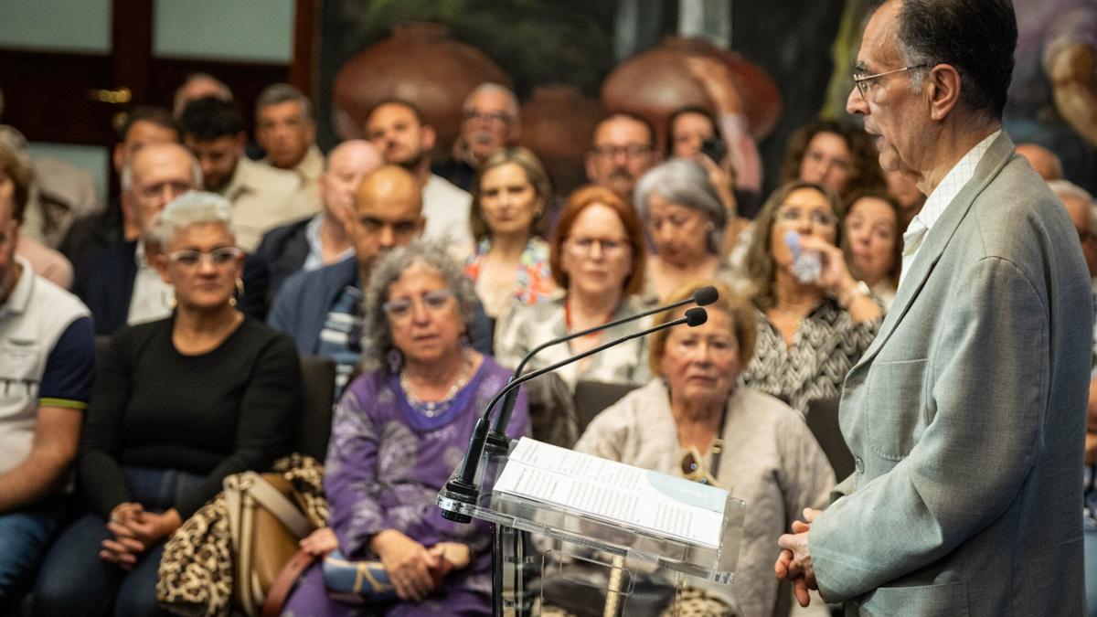 Lectura del manifiesto por el Día del Parkinson en Tenerife