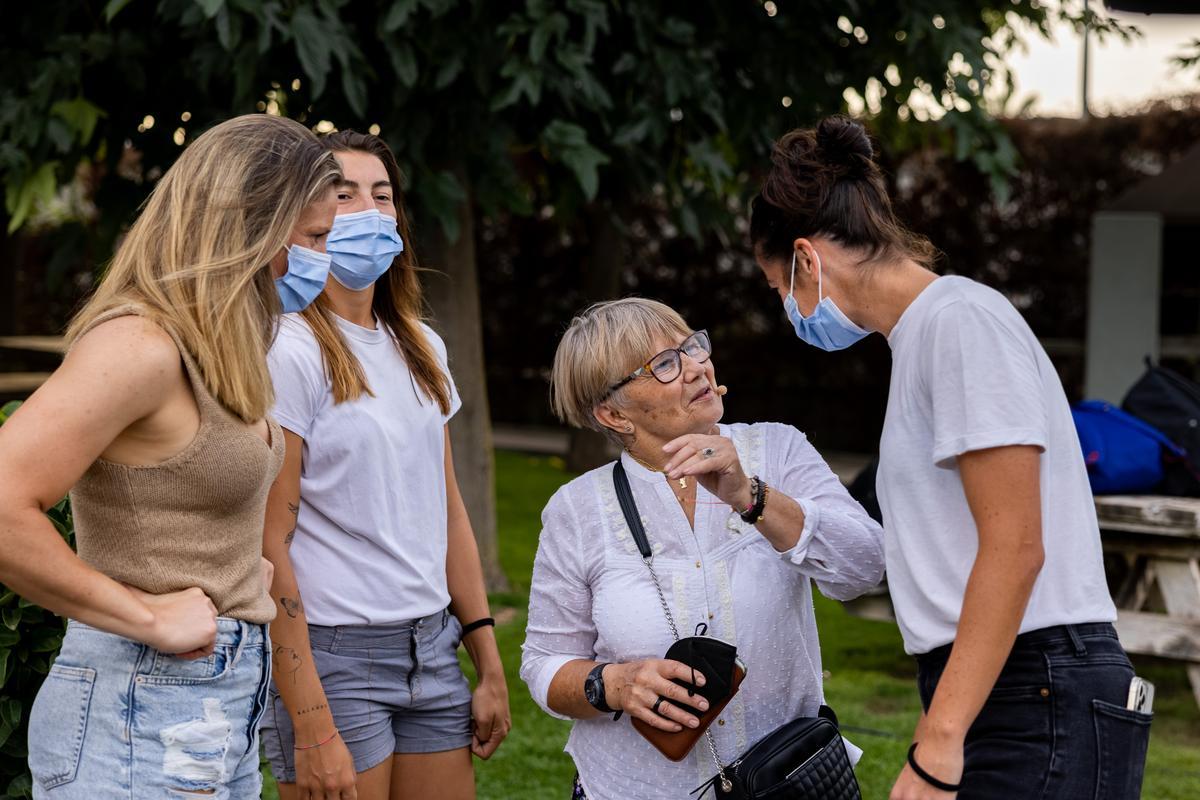 La inauguración de la Masia Femenina, en imágenes