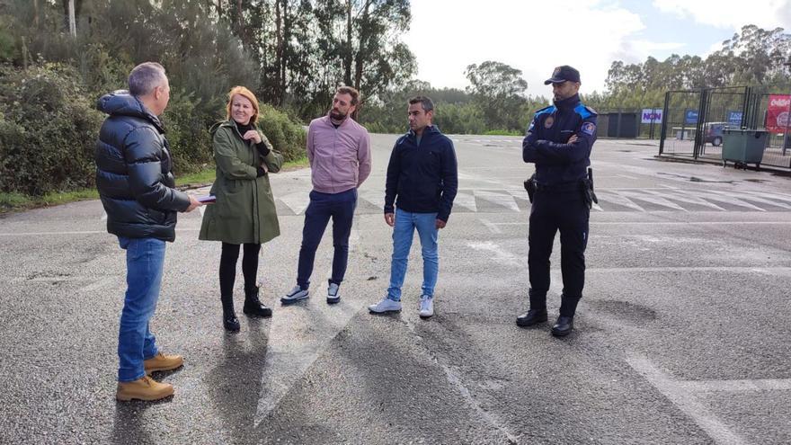 Salceda estudia vigilar con cámaras zonas de vandalismo y carreras ilegales