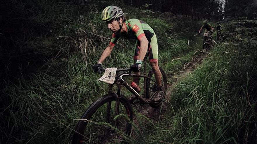 Pedro Romero acaba tercero en la general de la Asturias Bike Race