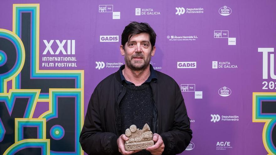 Un profesor de Belas Artes de Pontevedra, premiado por su documental sobre «los mitos del subsuelo»