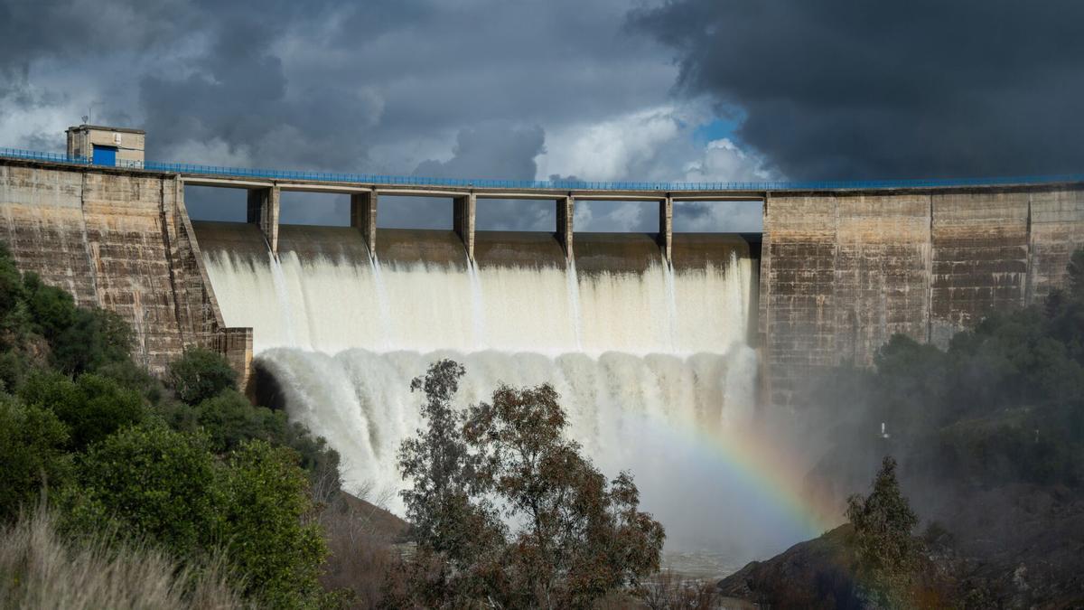 Imágenes del desembalse del Gergal el pasado mes de enero.