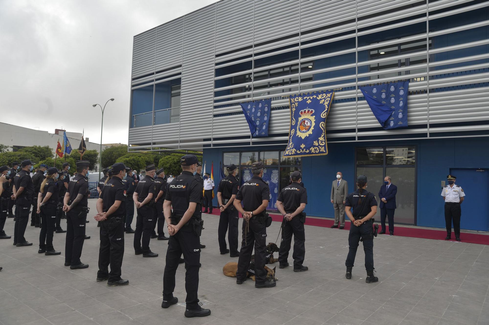 Inauguración de la comisaría de Distrito Centro de la Policía Nacional en Las Palmas