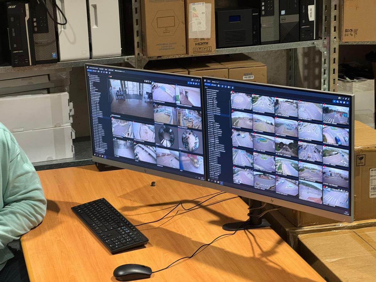Monitores de control del sistema de videovigilancia