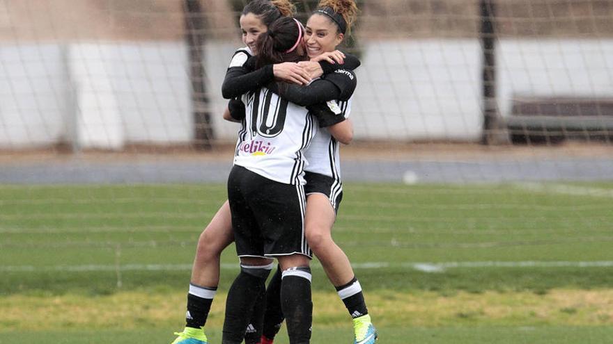 El Valencia doma a las leonas bajo la lluvia