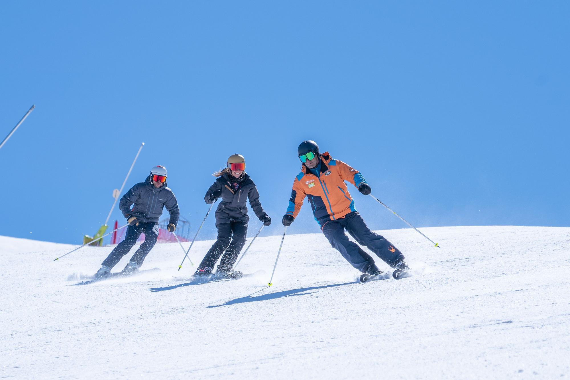 Aprender a esquiar con los métodos formativos de Grandvalira Resorts