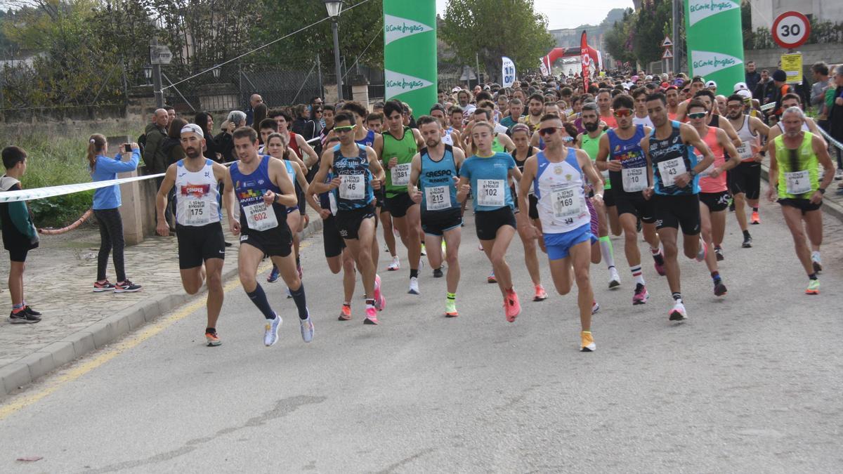 Salida de la concurrida prueba celebrada ayer en Montuïri.