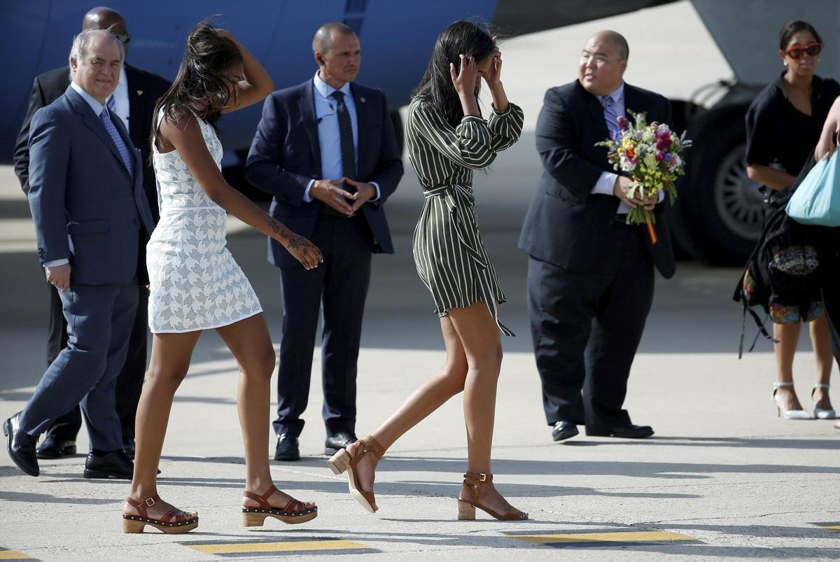 Sasha y Malia Obama, del 'high cost' al 'low cost' en Madrid