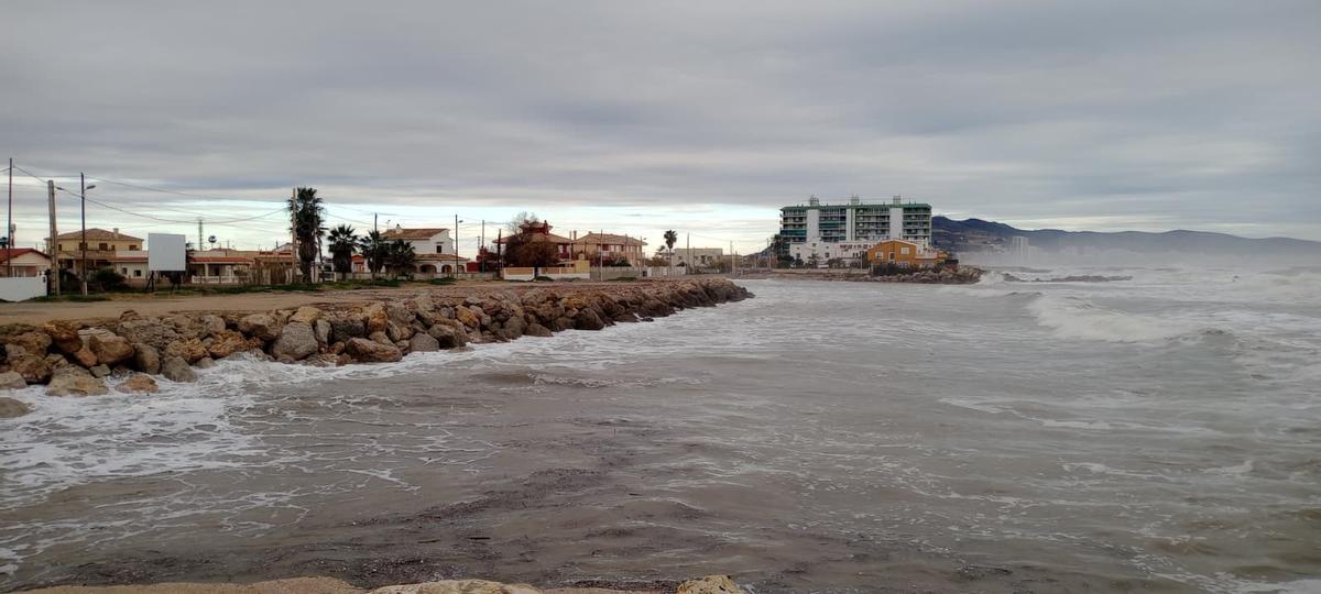Las mejores imágenes del temporal de mar en Cullera