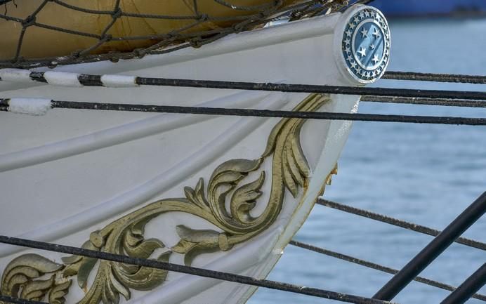 13/09/2017 LAS PALMAS DE GRAN CANARIA. Buque de la Armada de Brasil El Cisne Branco, en el Arsenal. FOTO: J. PÉREZ CURBELO