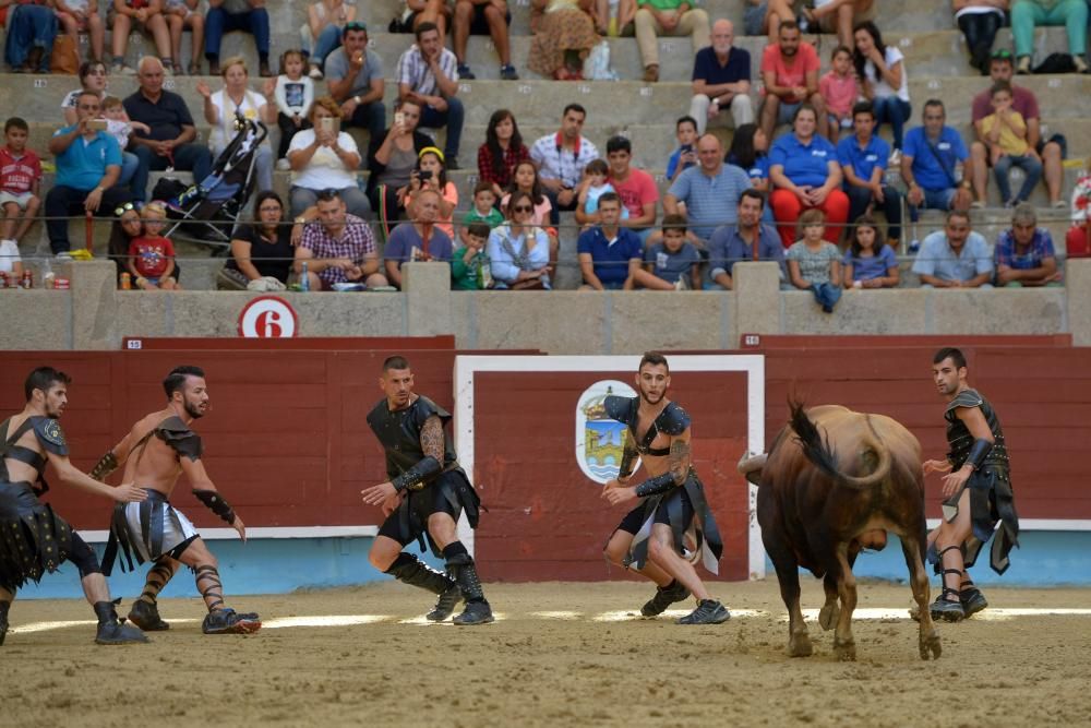 Los recortadores dan paso a la primera tarde de toros con Ferrera, "El Juli" y Roca Rey.