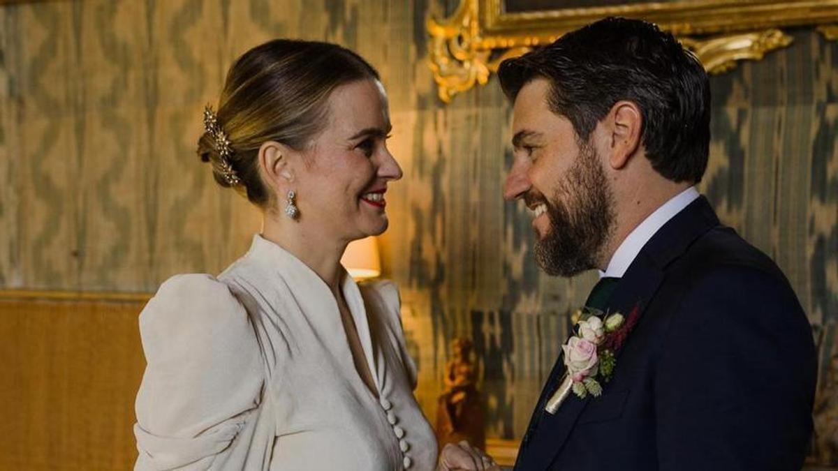 Marga Prohens y Javi Bonet en una imagen de la boda. IKER LARBURU