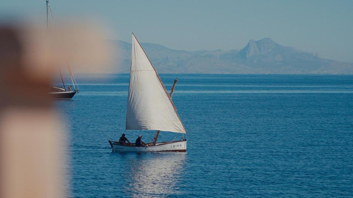 a propuesta busca relacionar la transmisión de conocimientos tradicionales con la conservación del medio marino.