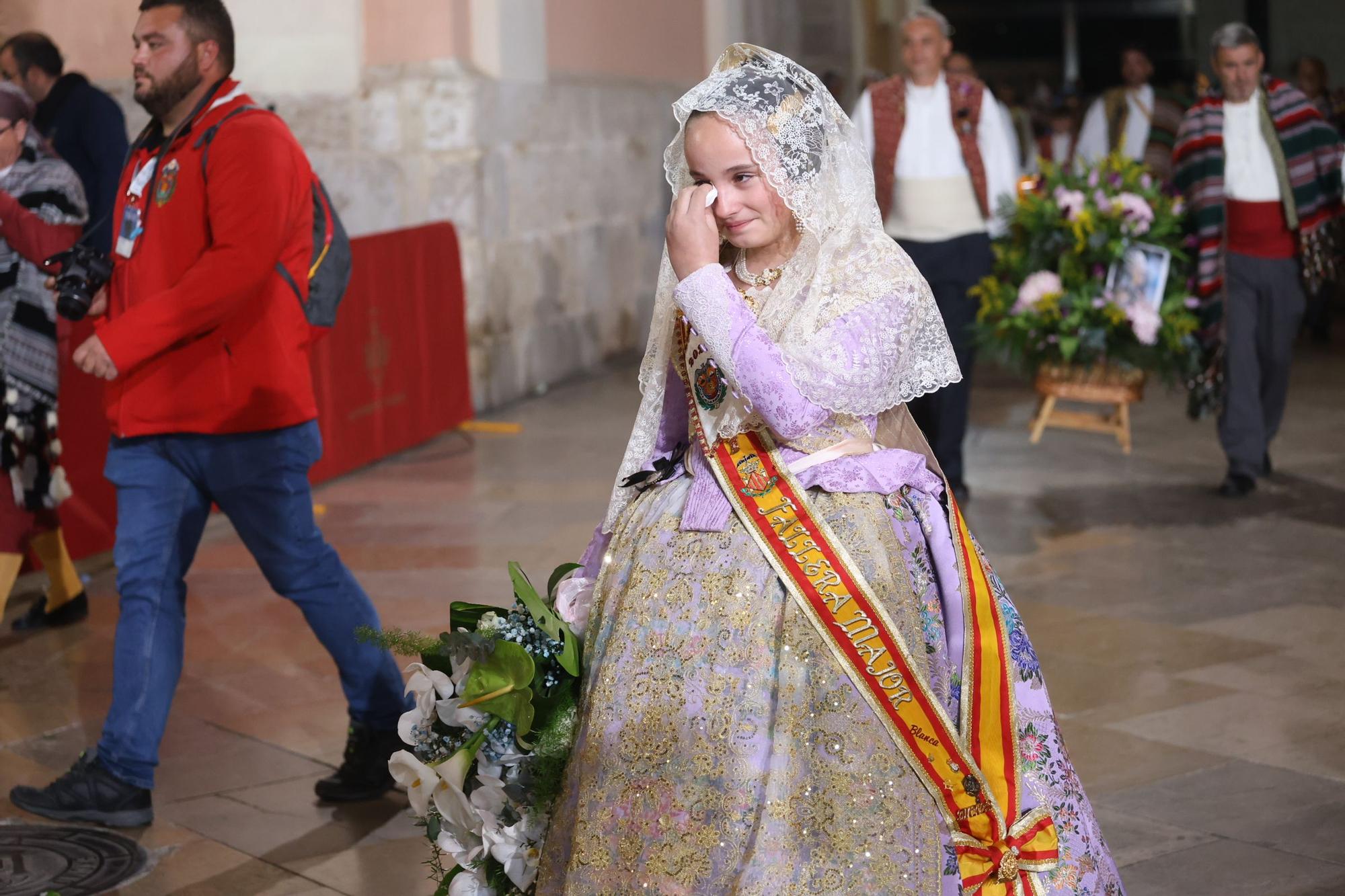 Las falleras mayores de las comisiones en la Ofrenda del 18 de Marzo (y II)