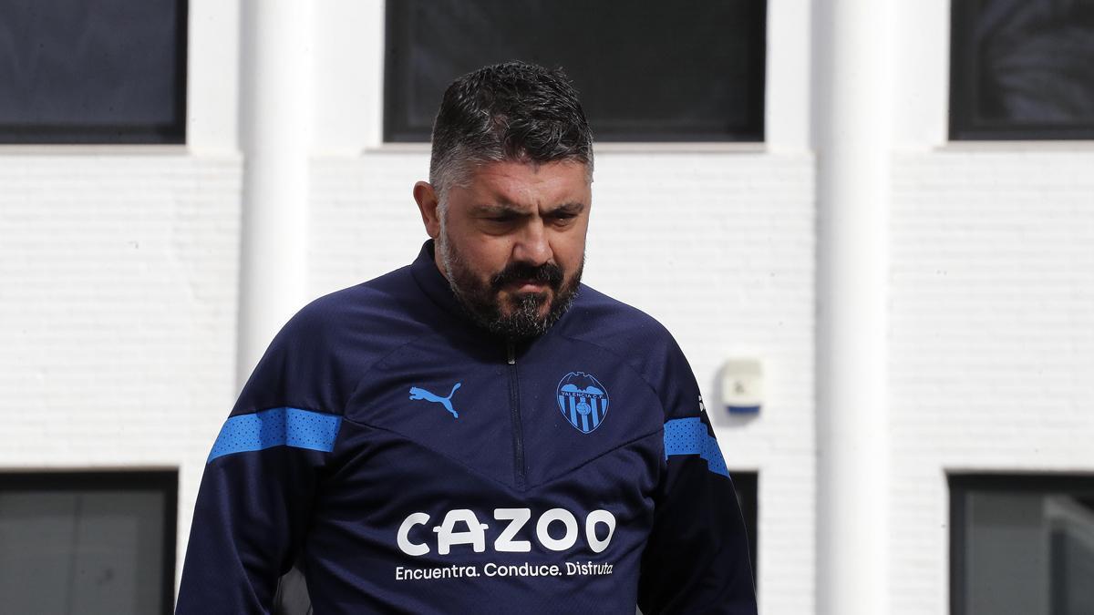 Gennaro Gattuso, andando en la CD de Paterna