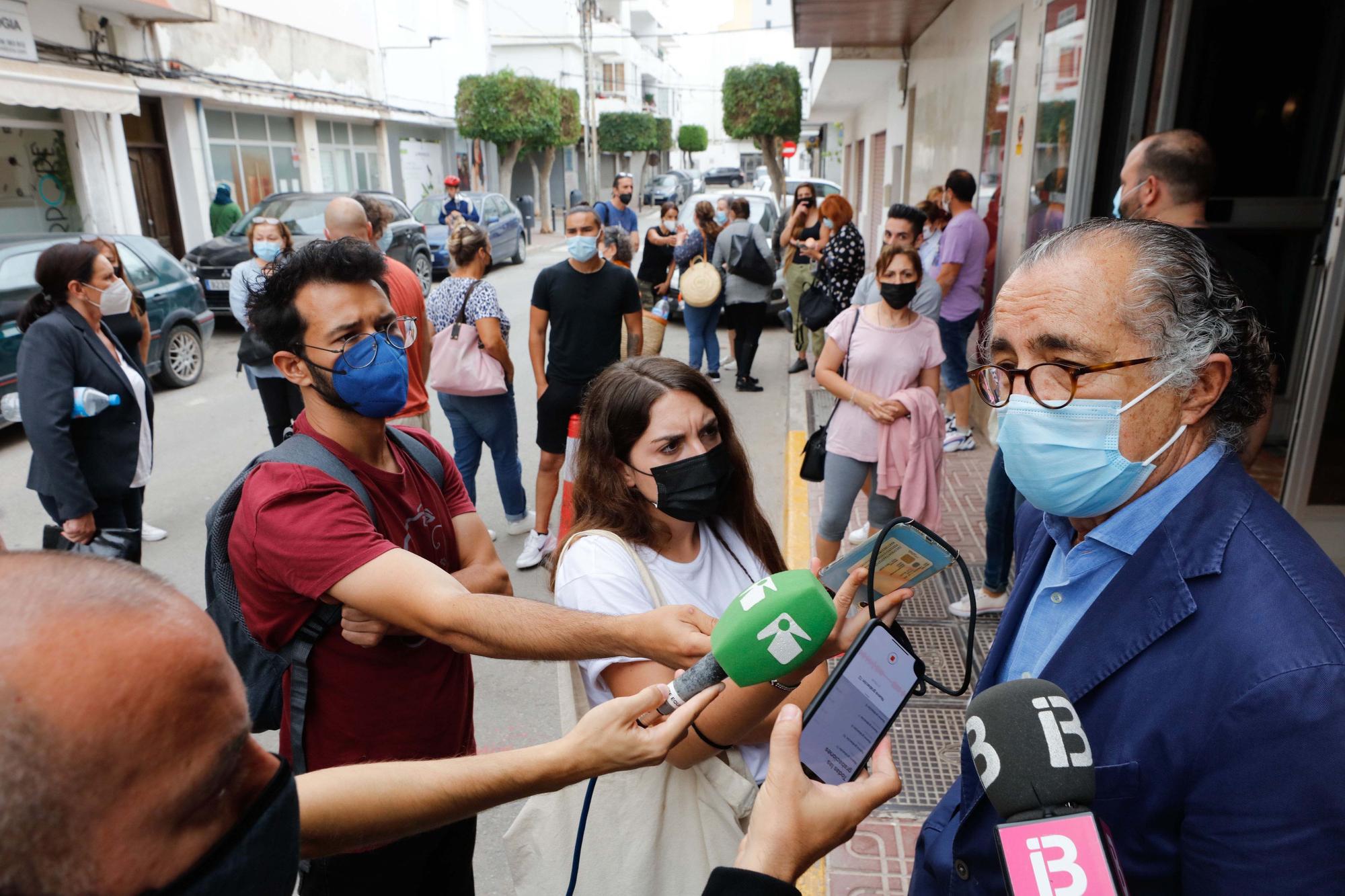 Los vecinos de los Don Pepe, en Ibiza, en pie de guerra contra el desalojo