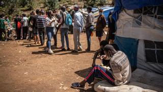 La comida en el inicio del Ramadán vuelve a generar protestas en Las Raíces