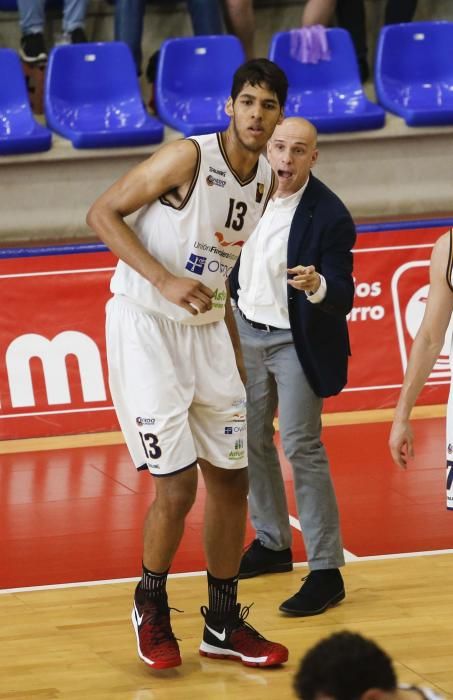 Palencia 81 - 70 Oviedo Baloncesto