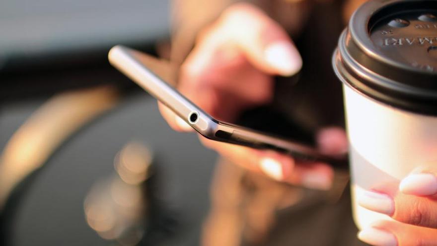 Dos años por acosar con más de 400 mensajes de móvil a su exnovia