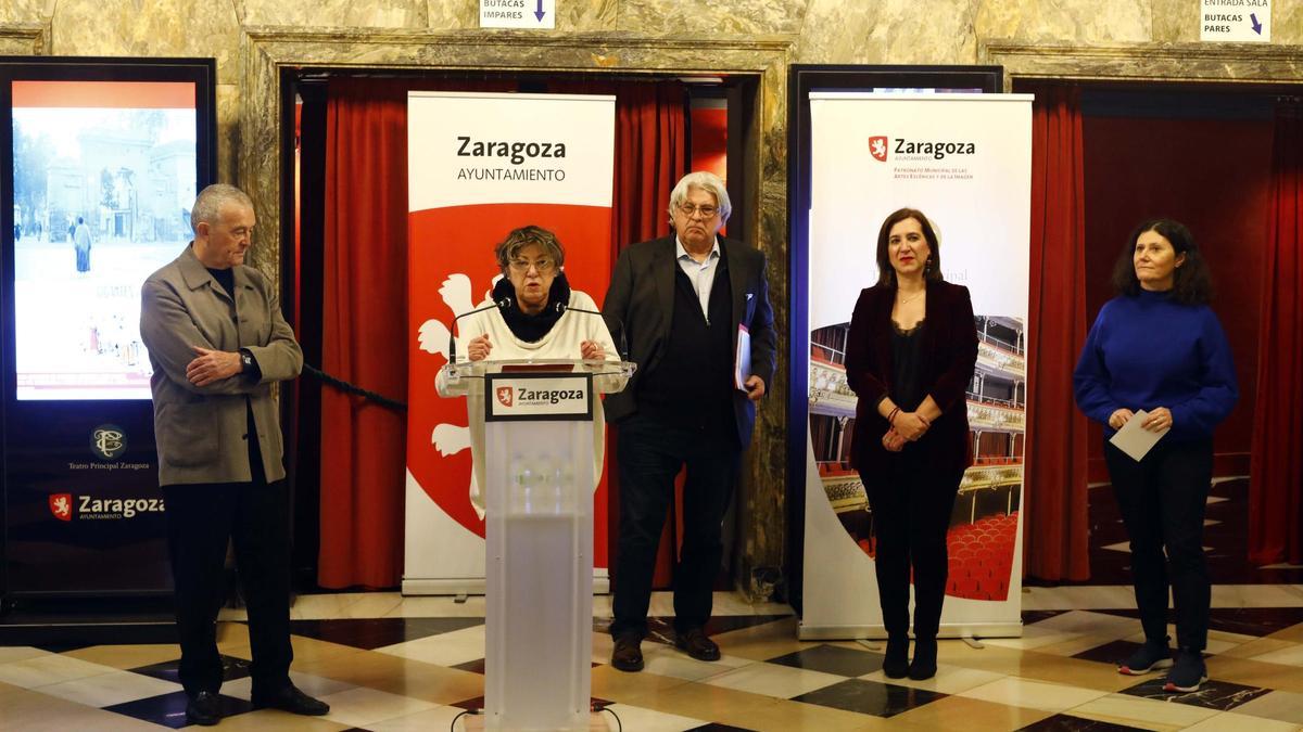 La restauración de la película ‘Gigantes y cabezudos’ ha sido presentada este jueves en el Principal.