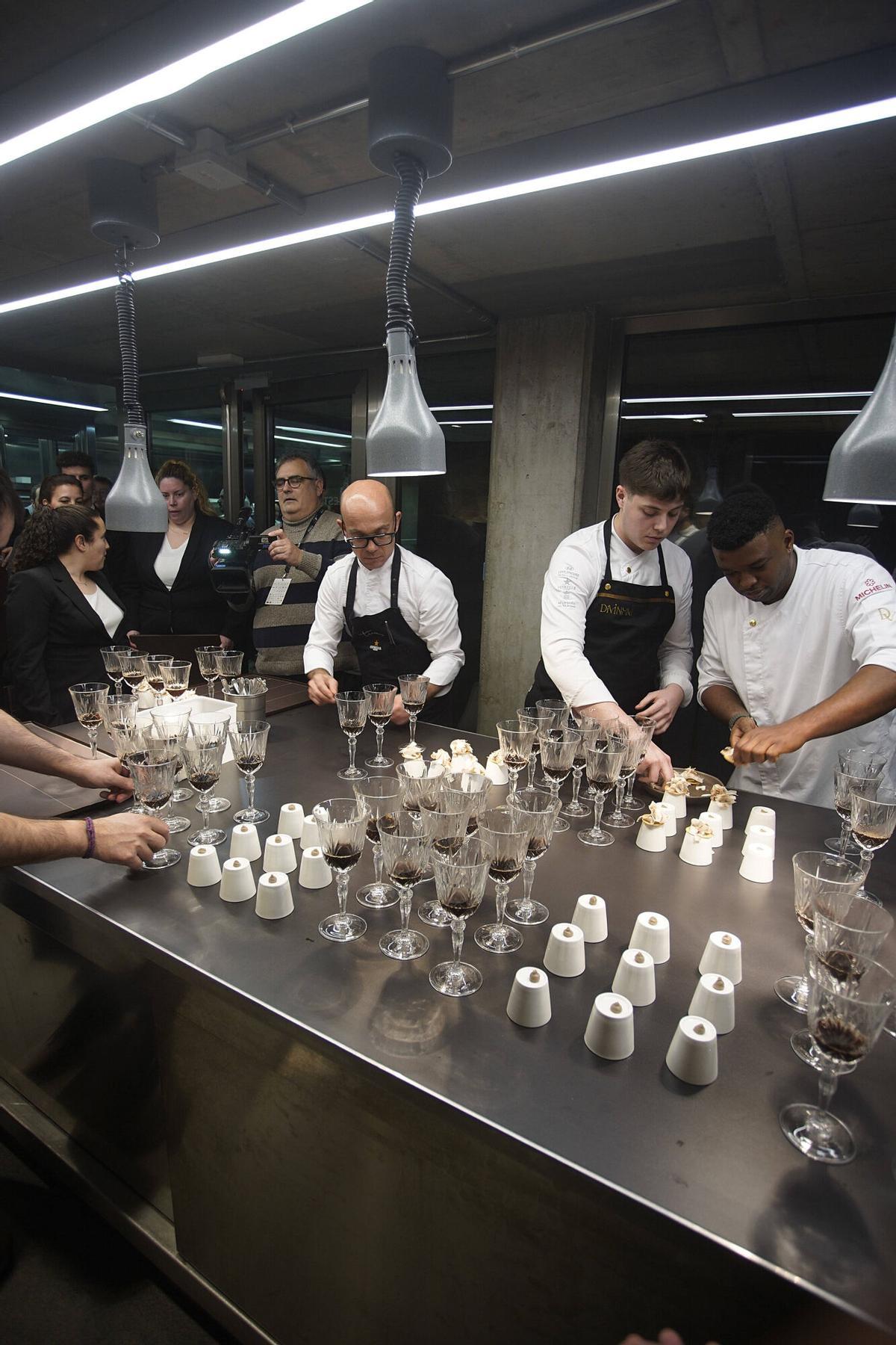 Les imatges del sopar dels restaurants gironins amb estrella Michelin a l'Esperit Roca