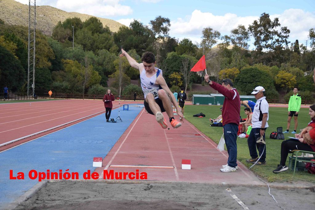 Regional absoluto y sub-23 de atletismo en Lorca