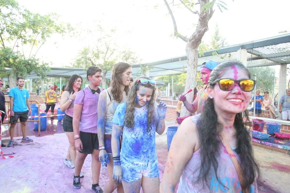 Ceutí se llena de colores con la Holi Day Party (2