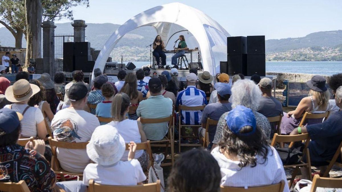 Concierto de las occitanas Cocanha, ayer en el Festival Sinsal Estrella Galicia.