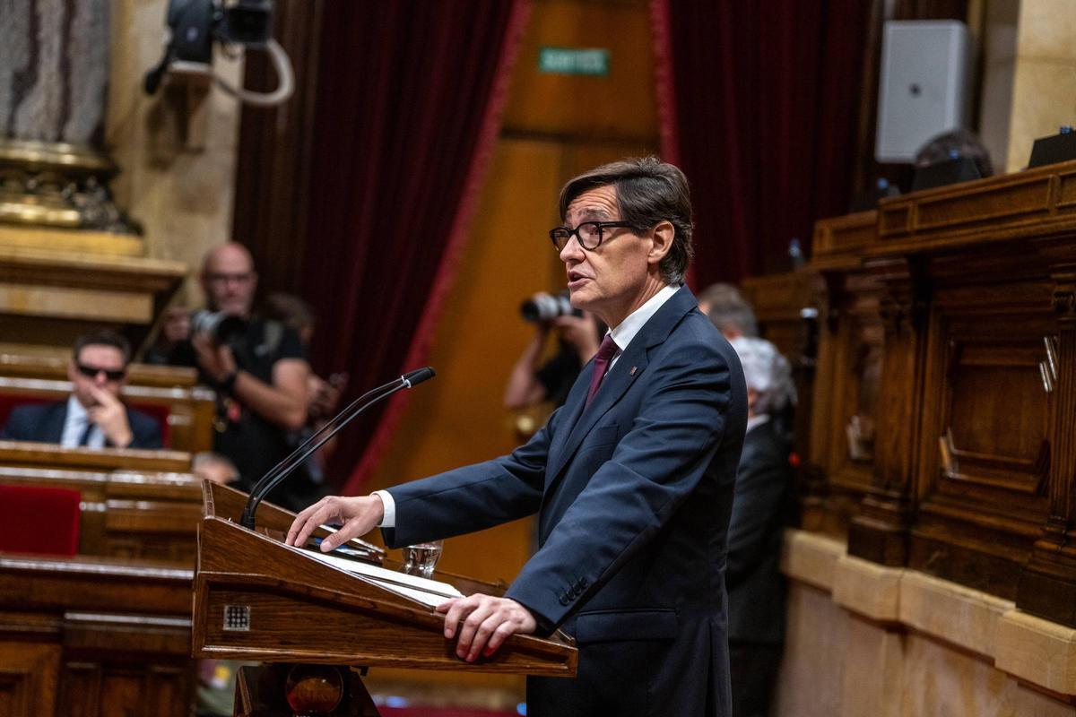 Pleno en el Parlament para la investidura de Salvador Illa