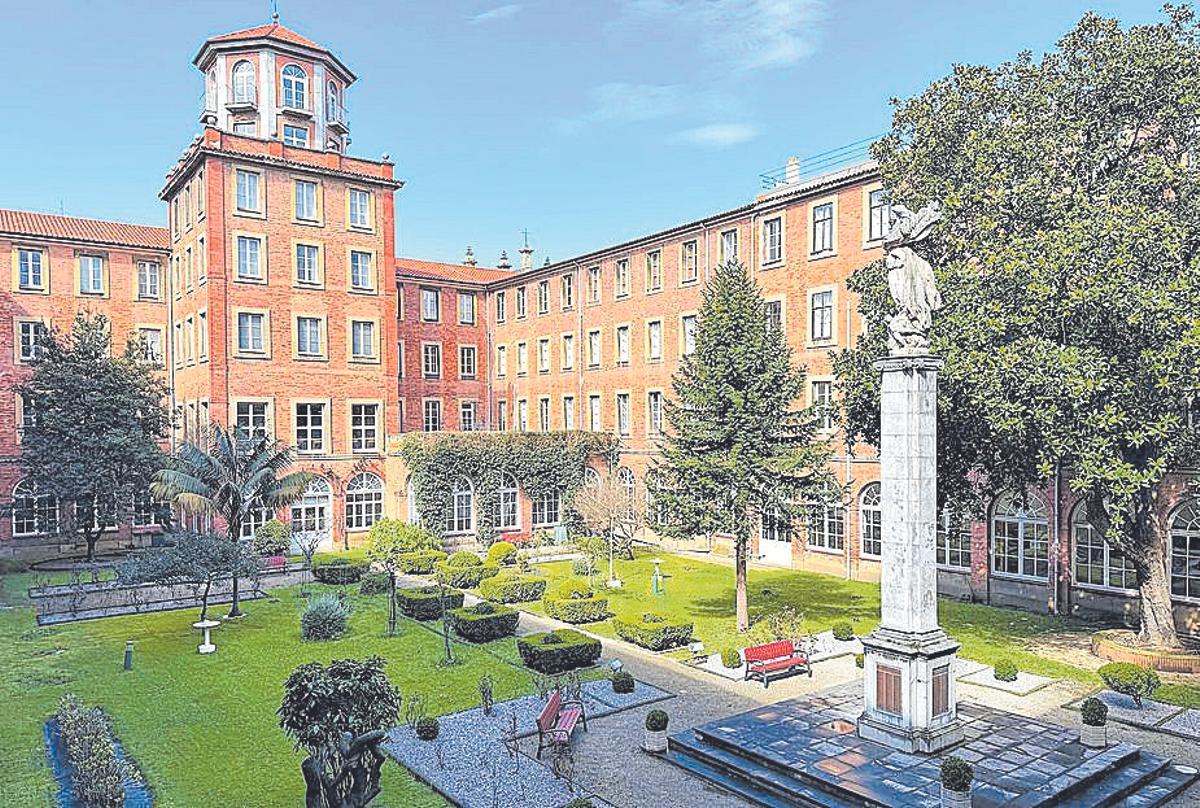 Jardín del Colegio ´´Patio de la Virgen´´