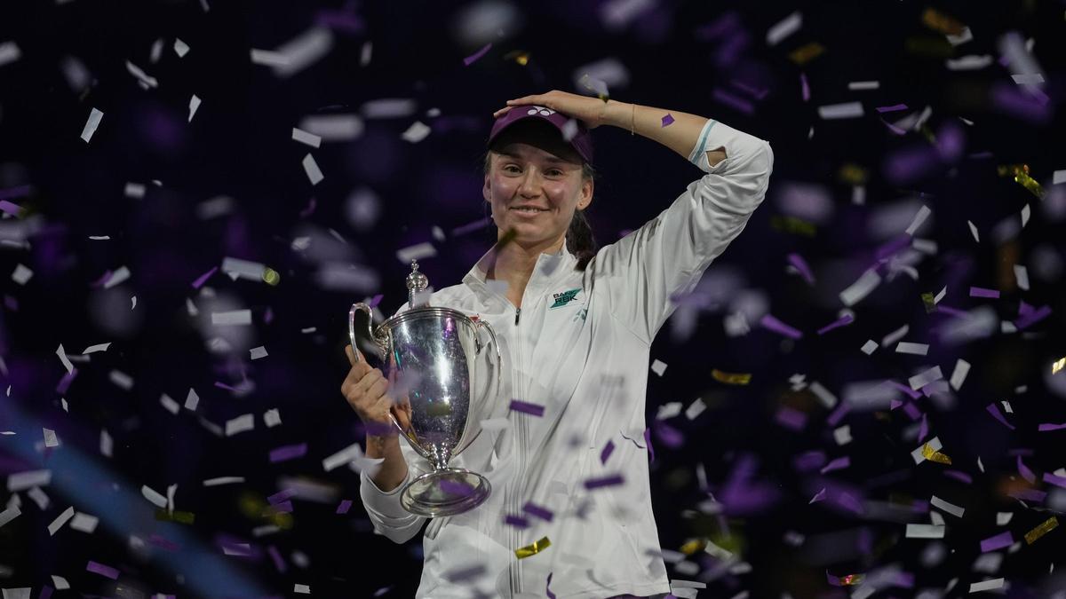 Elena Rybakina, tras superar a Sabalenka en las WTA Finals de Riad.