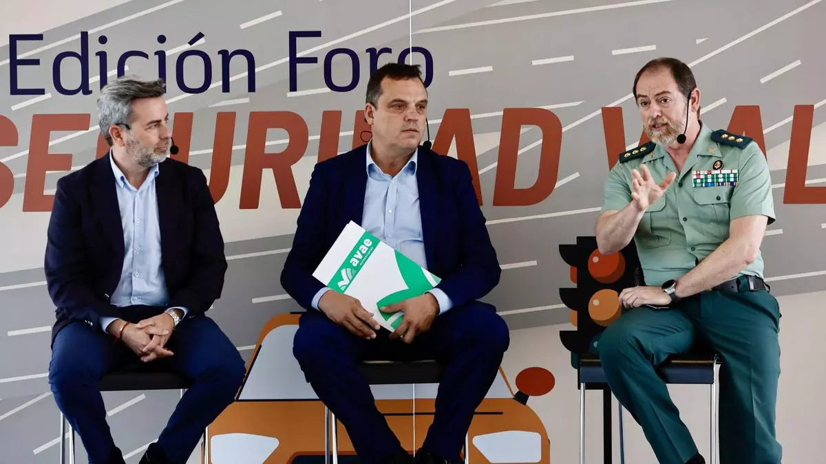 "La asignatura pendiente en los colegios de este país es la seguridad vial"