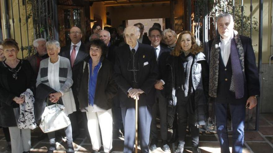 El presidente del Consell Valencià de Cultura, Santiago Grisolía, presidió el homenaje a Morera.
