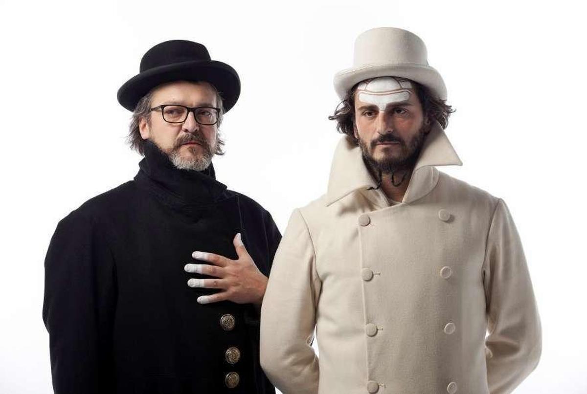 Mastodonte, que lanza su proyecto en la sala de conciertos de O Grove. // FdV