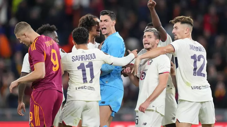 La locura de Berke Özer: ¡Paró 3 penaltis seguidos!