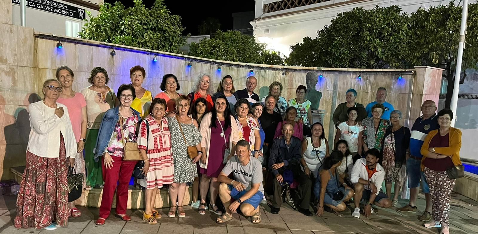 Así fue la visita de los vecinos de Tineo a la localidad hermana de Las Cabezas de San Juan (Sevilla)