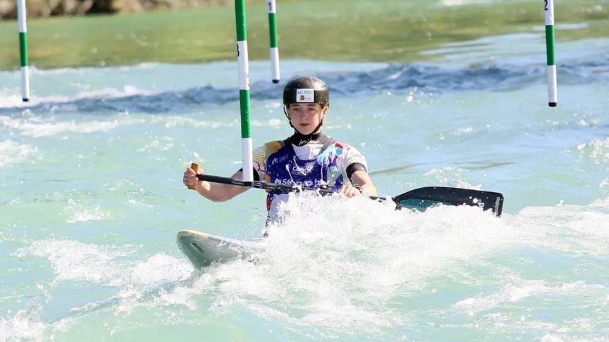 Anna Simona dona un or i dues plates al Cadí Canoë-Kayak en els europeus júnior